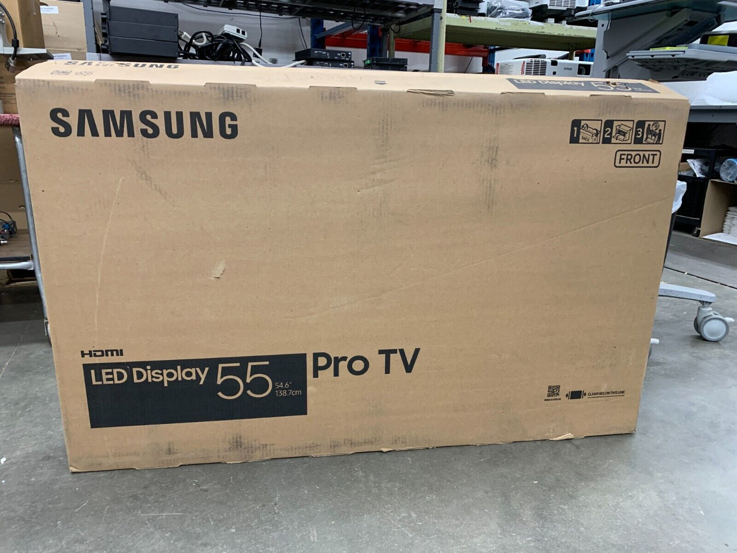 Samsung BE55T-H / 55-inch 4K UHD Commercial Digital Signage Display TV Monitor