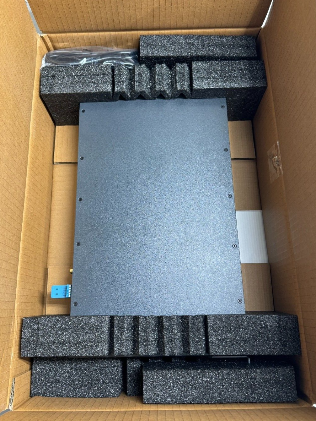 Extron DXP 44 HD 4K PLUS HDMI Matrix Switcher 4x4 4K/60 HDMI 60-1493-21