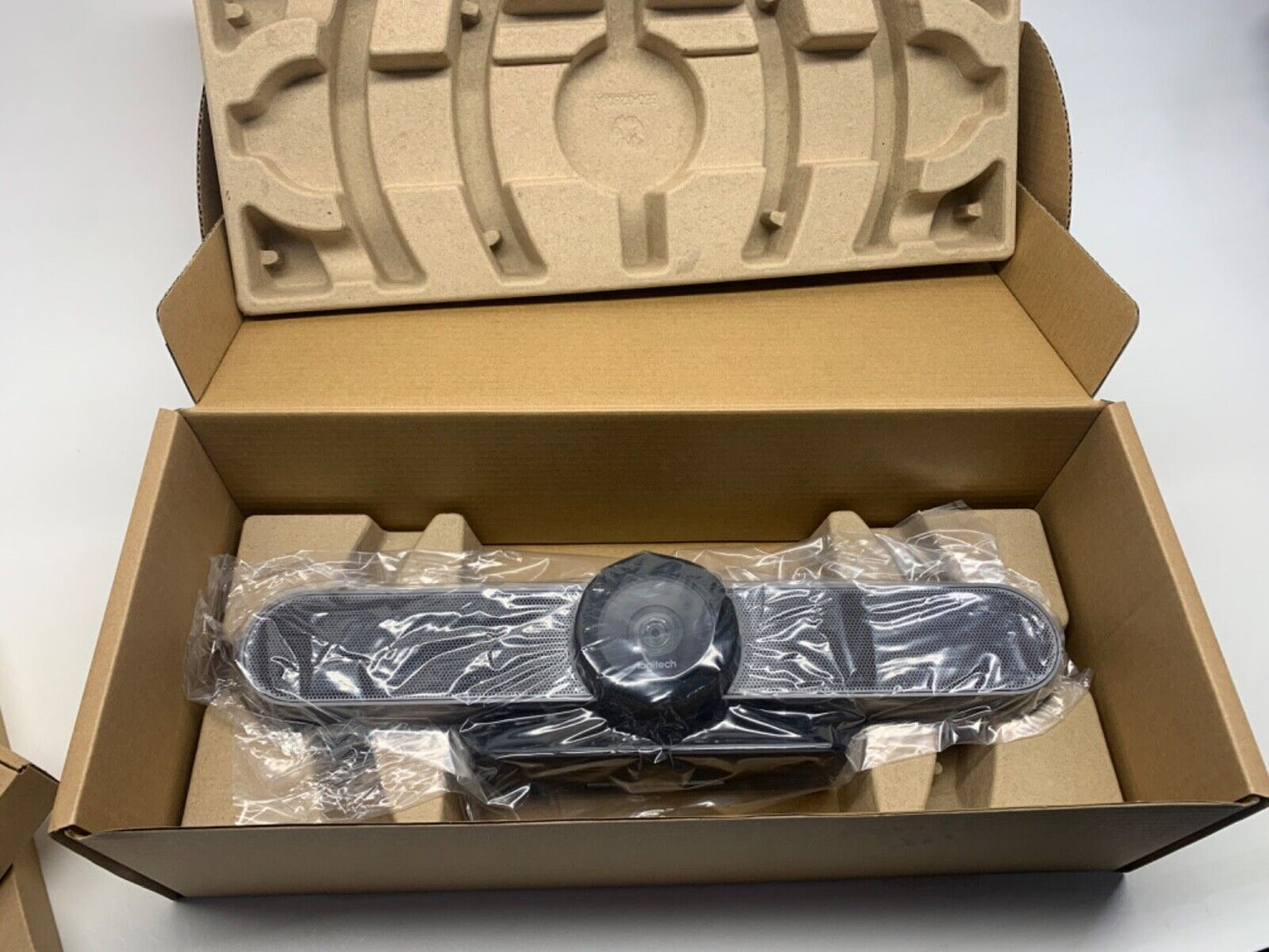 Logitech Meetup Video Conferencing Camera w/ Remote. (960-001101)