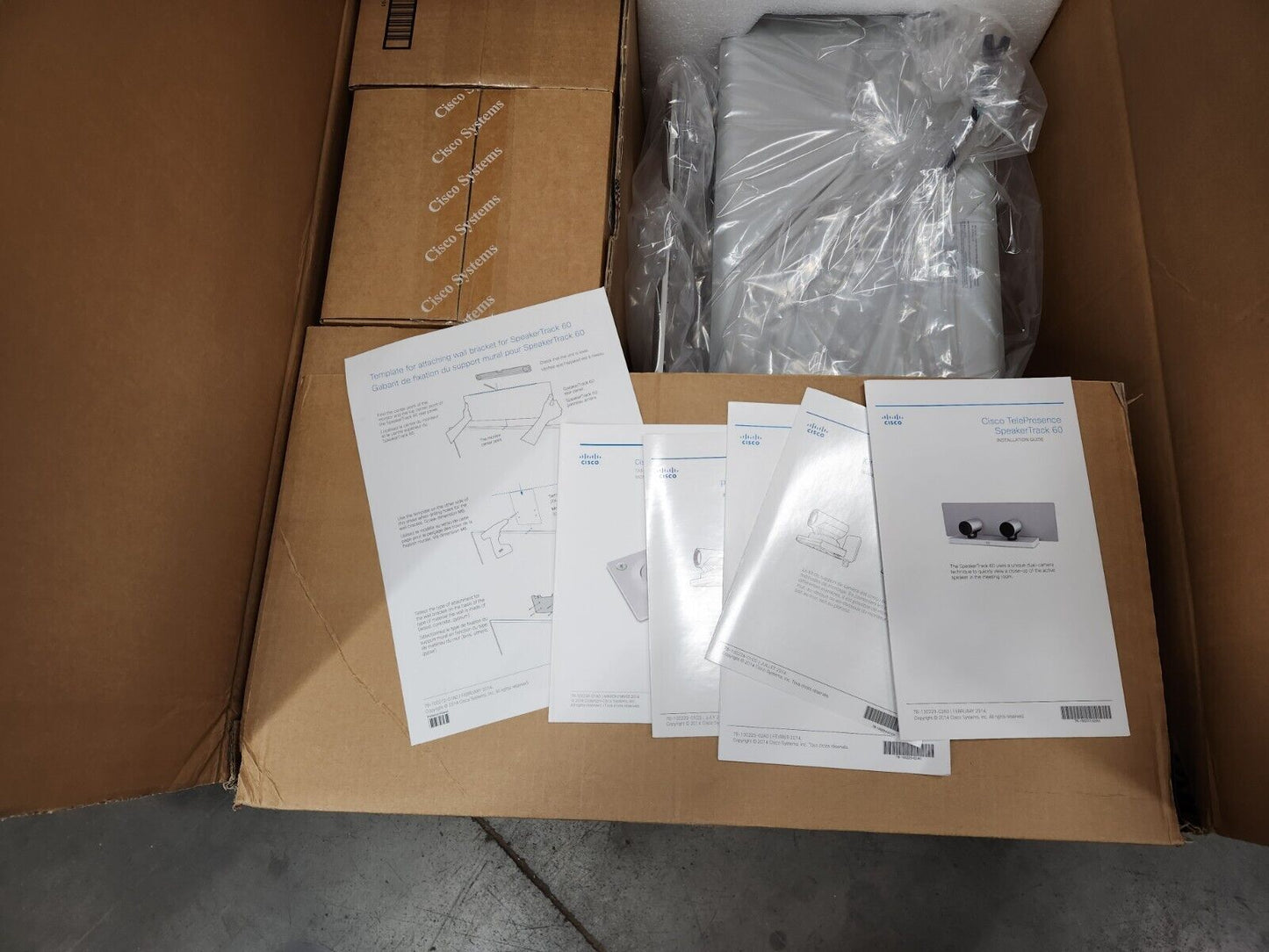 Cisco TelePresence SpeakerTrack 60 System- CTS-SPKER-TRACK60 ST-ARRAY60