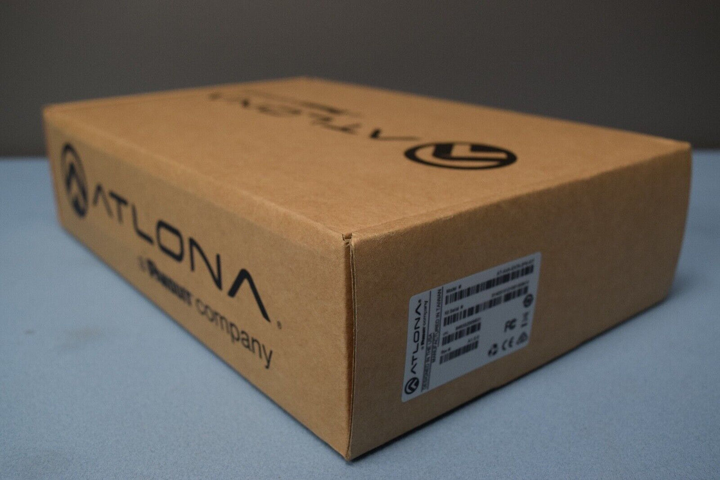 Atlona - Avance 4K/UHD HDBaseT HDMI Extender Kit Black AT-AVA-EX70-2PS-KIT