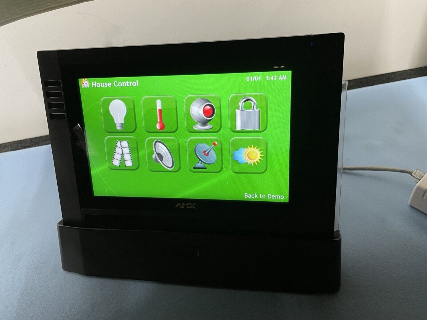 AMX MVP-9000i-GB Wireless Modero ViewPoint 9" Touch Panel w/ Intercom & Wi-Fi