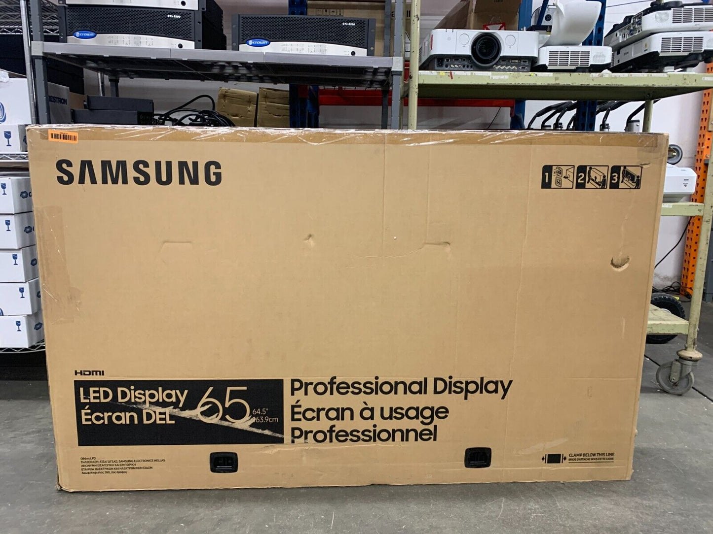 Samsung QH65R 65" Professional LED Signage Display 4K 3840x2160 (LH65QHREBGCXZA)