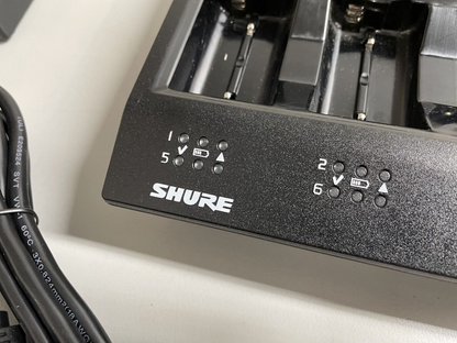 Shure SBC800 8-Bay / 8-Up Battery Charger with Shure PS60 Power Supply