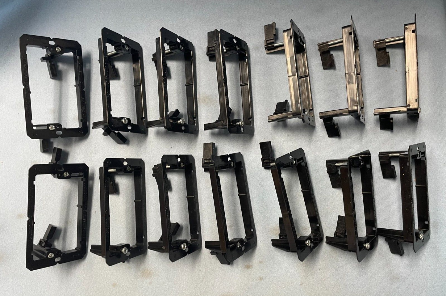 Arlington LV1 Single Gang Low Voltage Class 2 Device Mounting Plate (Lot of 14)