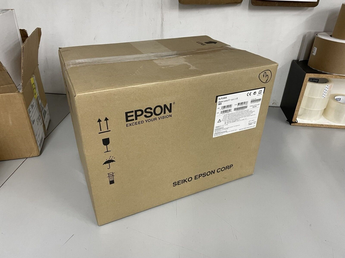 Epson ELPLW05 Wide Angle /Throw Projector Zoom Lens for Pro L & G7000 Series