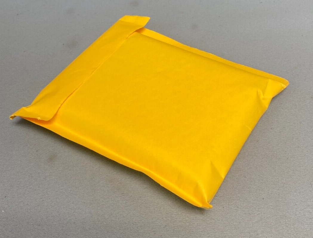 Crestron AM-USB-WIFI 5B06 AirMedia USB Adapter with Wi-Fi Connectivity 6511108