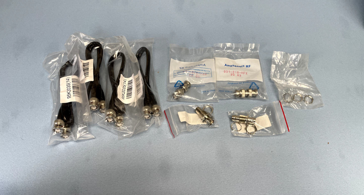 Shure UA221 Passive Antenna Splitter/Combiner Kit