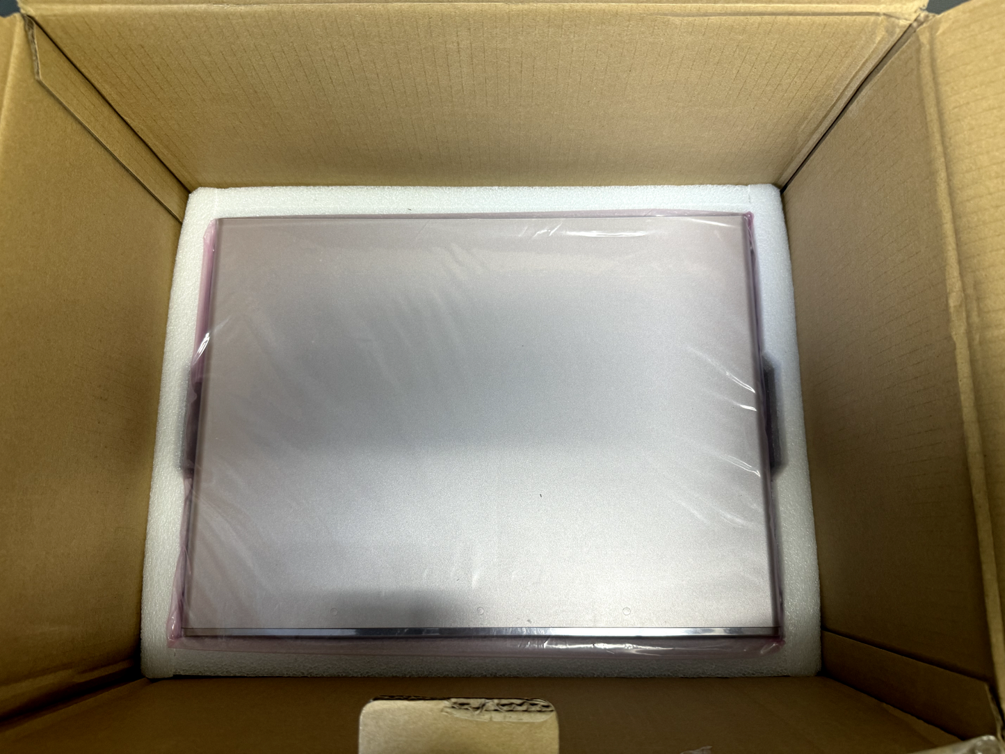 Polycom 7200-64270-001 Realpresence Group 700 Video Conferencing System