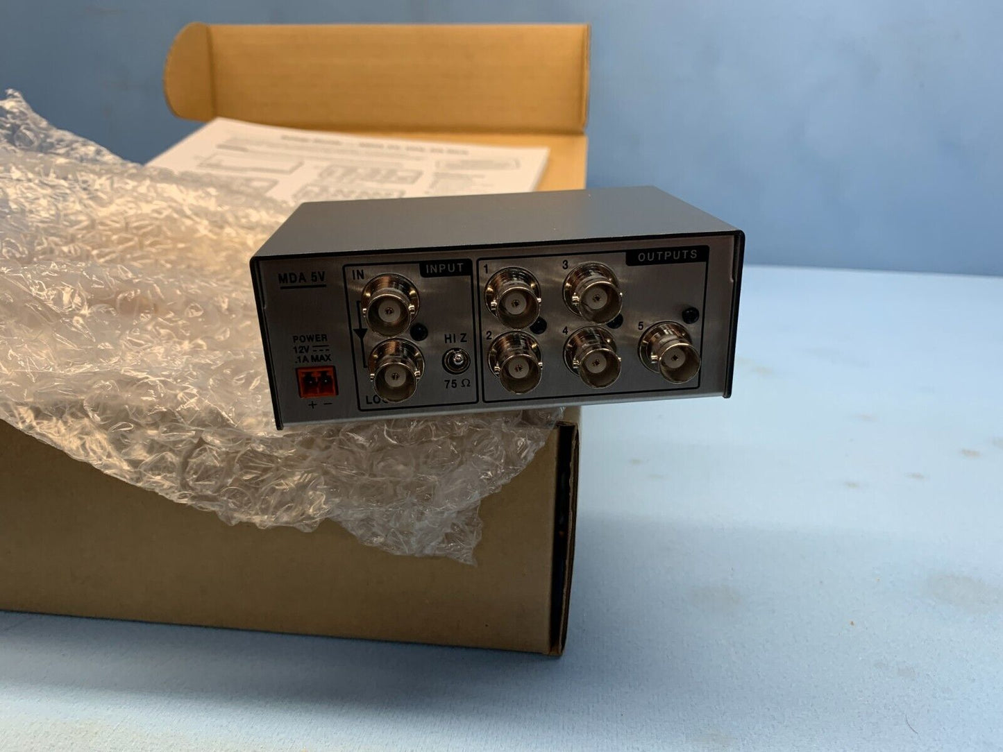 Extron MDA 5V (60-446-01) Five Output Composite Video Distribution Amplifier