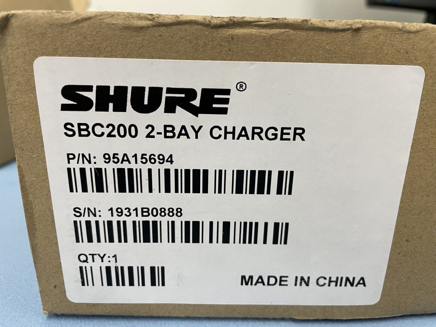 Shure SBC200-US Dual Docking Battery Charger / Microphone Charging Base Station