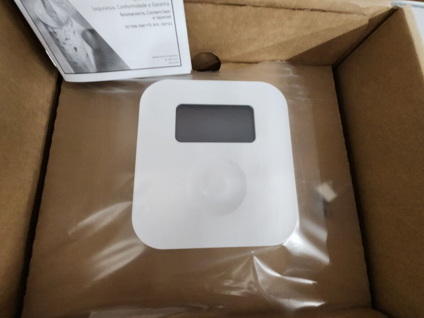 Biamp Systems Tesira TEC-1s - PoE Surface Mount Remote Control 909.0316.900