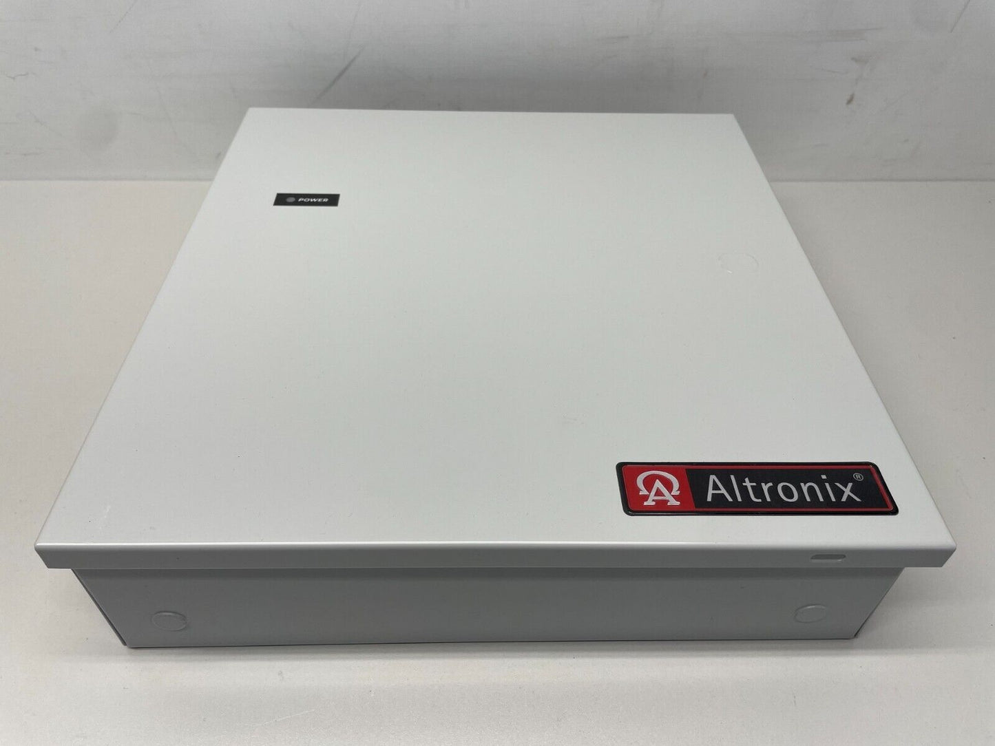 ALTRONIX AL400ULM M Series Multi-Output Power Supply Charger