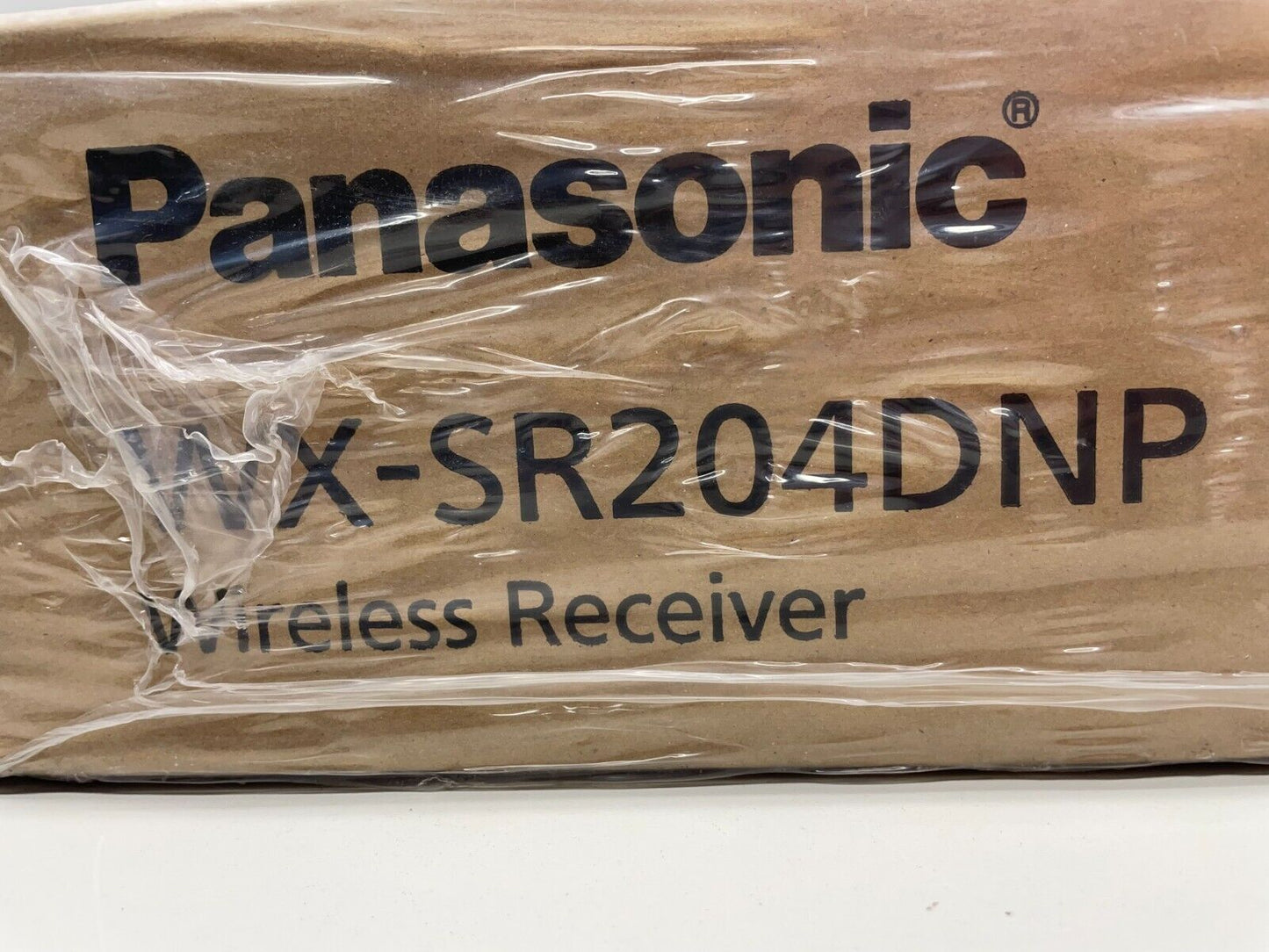 Panasonic WX-SR204DNP 4-Channel Digital Wireless Mic Receiver