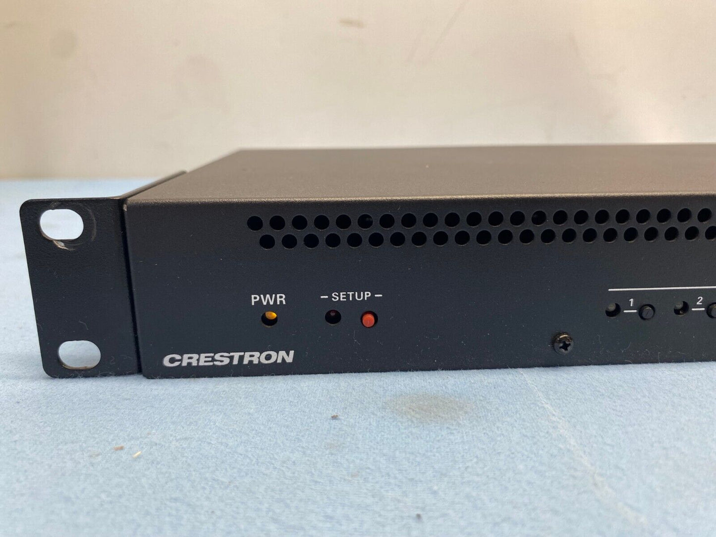 Crestron HD-MD8X4-4KZ-E Rackmount Switch (6511309) w/ PW2420RU Power Supply