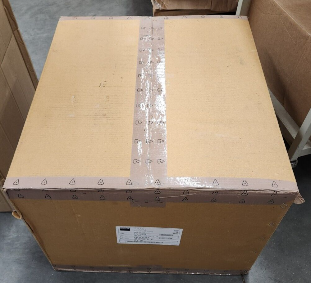 Barco UN OVL Engine Y T3 R7674056 NEW Sealed Box