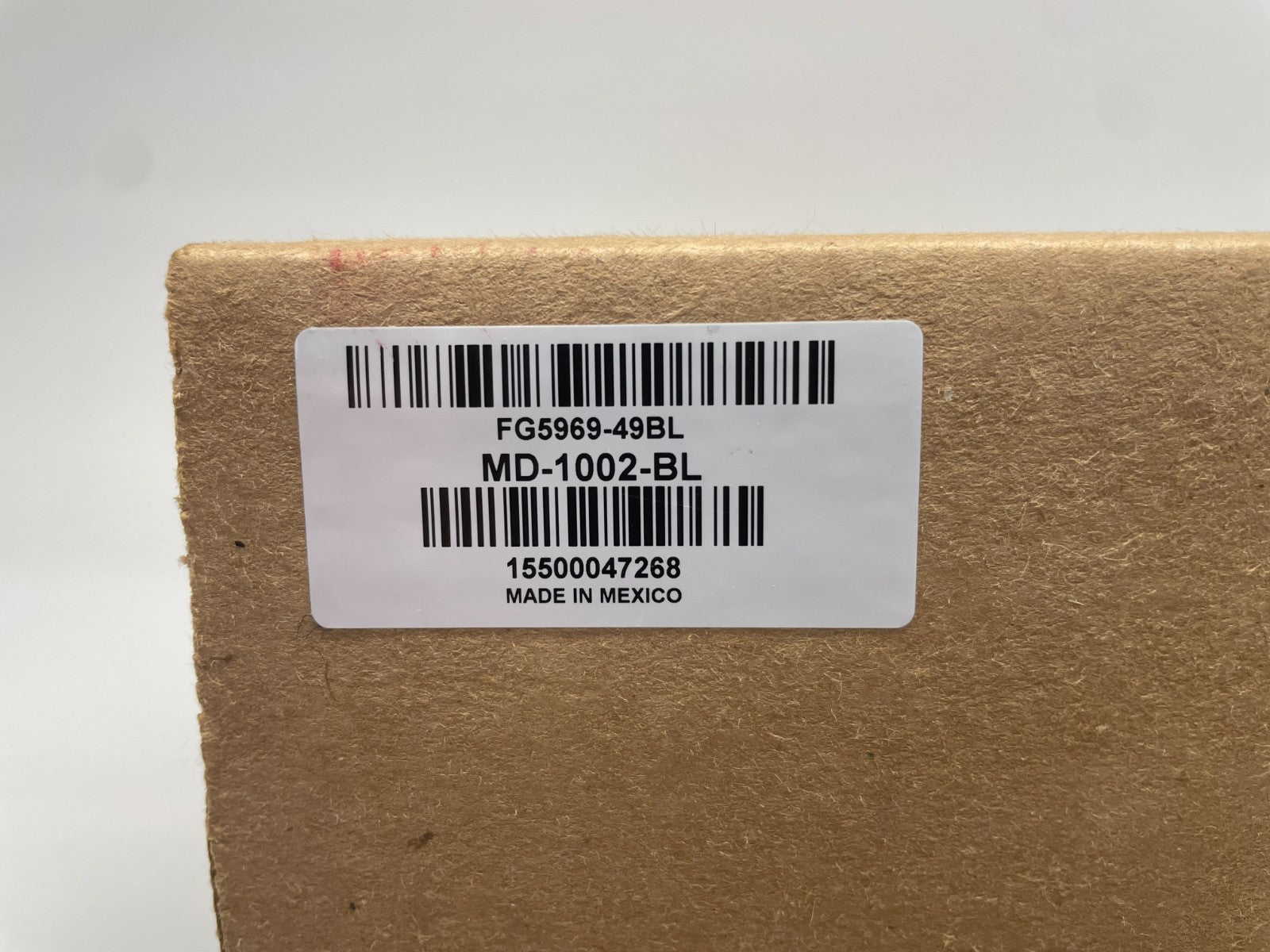 47335918