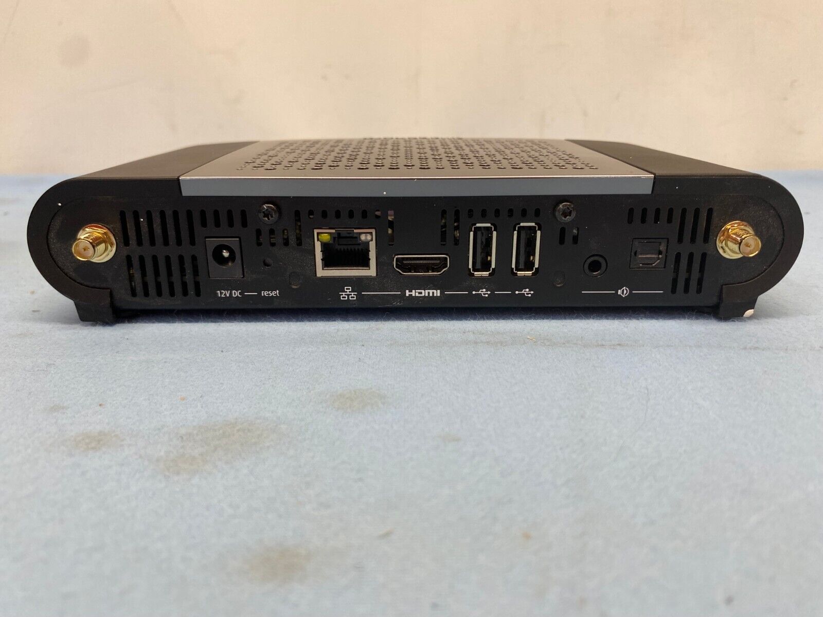 Barco CSE-200 ClickShare (R9861520NA) Wireless Presentation System