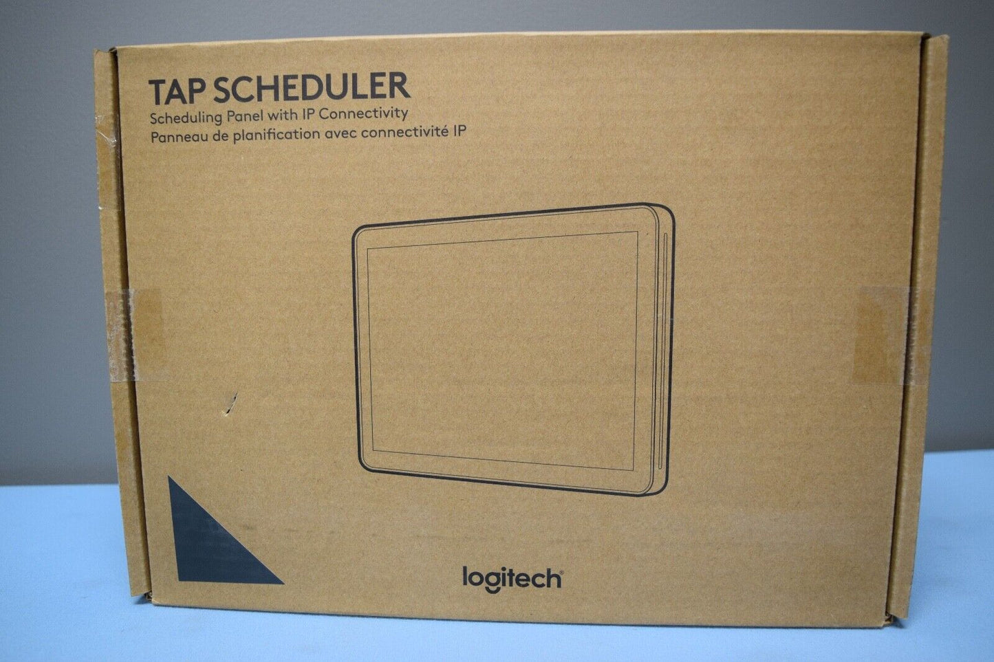 Logitech 952-000091 TAP SCHEDULER  Scheduler Panel with IP Connectivity