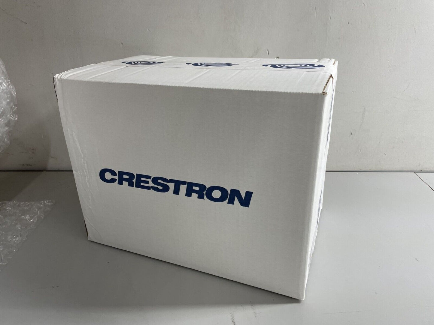Crestron FT2-202-MECH-B FlipTop Mechanical Cable Management System Black 6508457