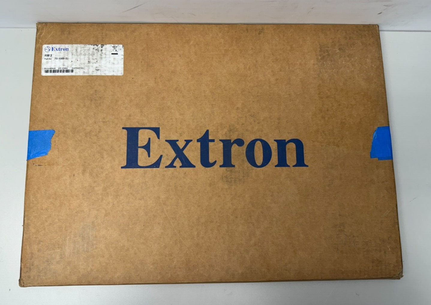 Extron RM 3 70-1009-32 Rack Mount Kit for TLP Pro 1520MG and TLP Pro 1720MG