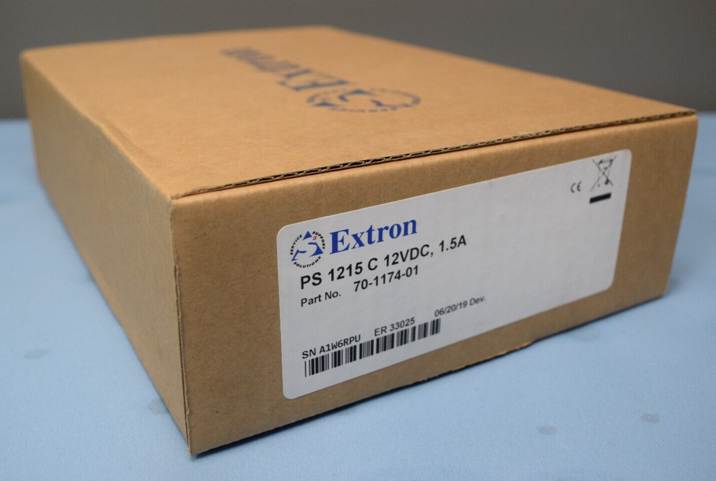 Extron PS 1215 C 12VDC, 1.5A   70-1174-01  Power Supply