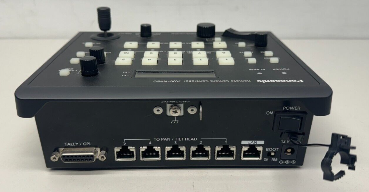 931108_7 931108_7