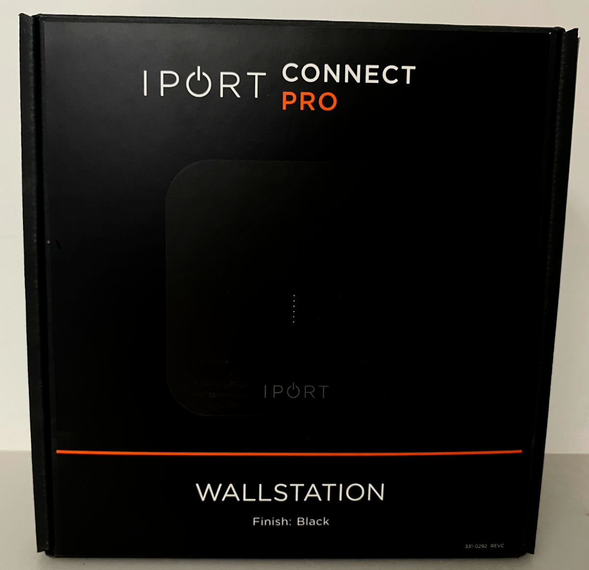 iPort Luxe WallStation Model: 71003 (Black)