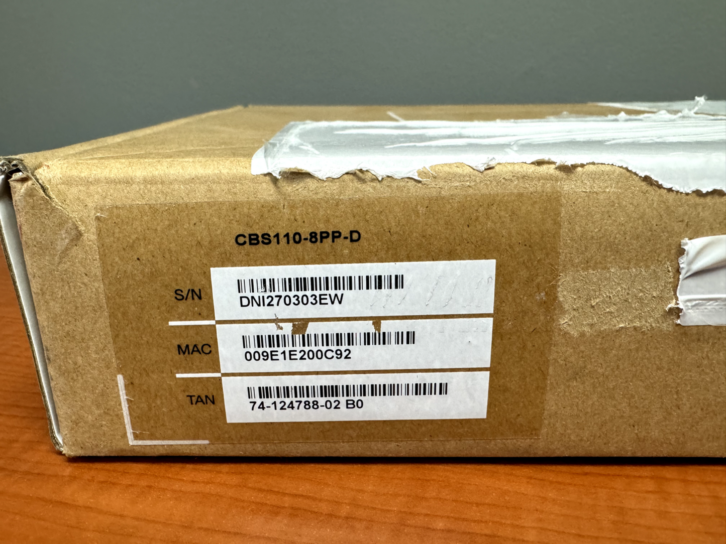 Cisco CBS110-8PP-D-NA 8-Port Unmanaged PoE-Compliant Network Switch