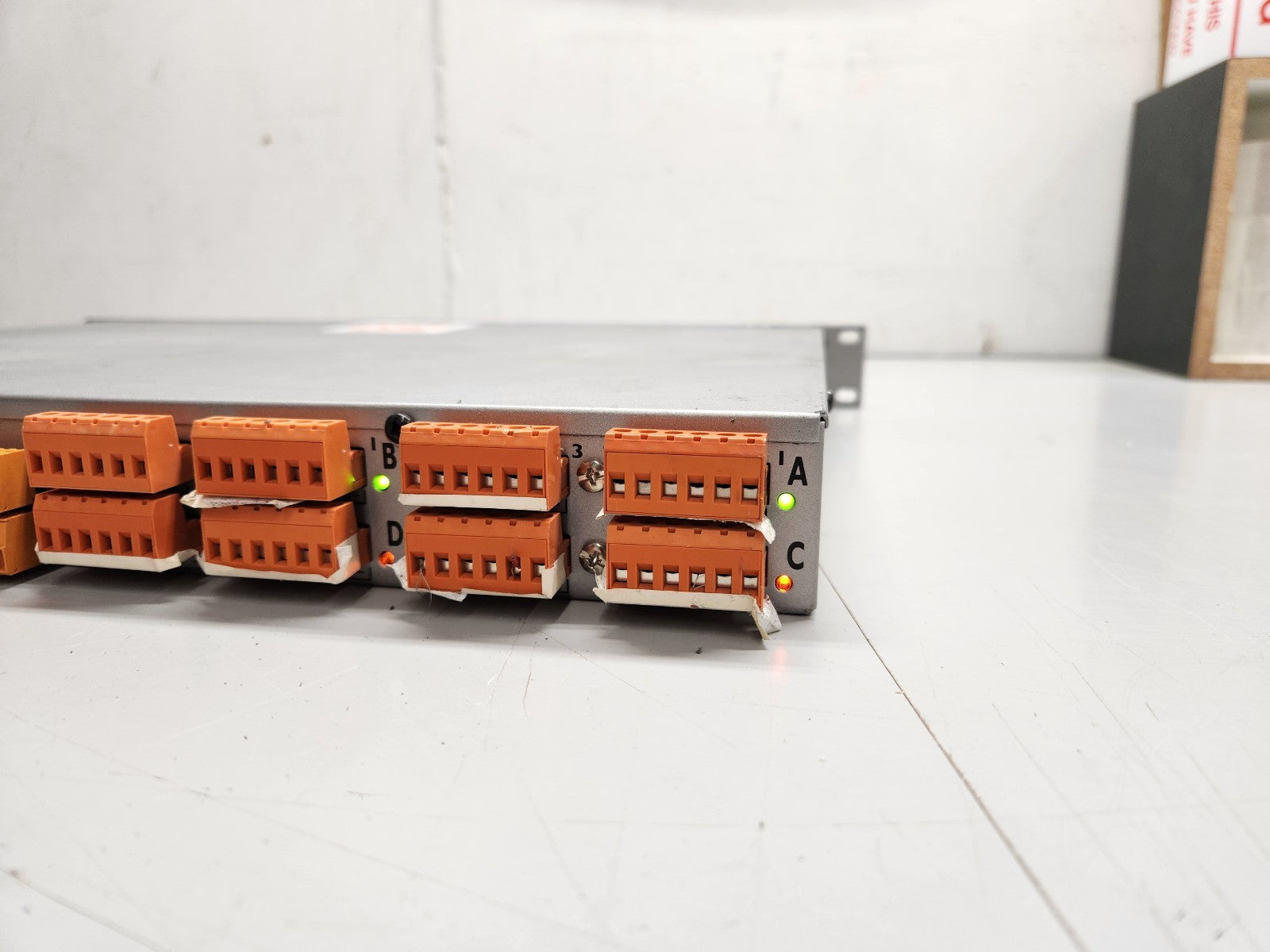 47160231