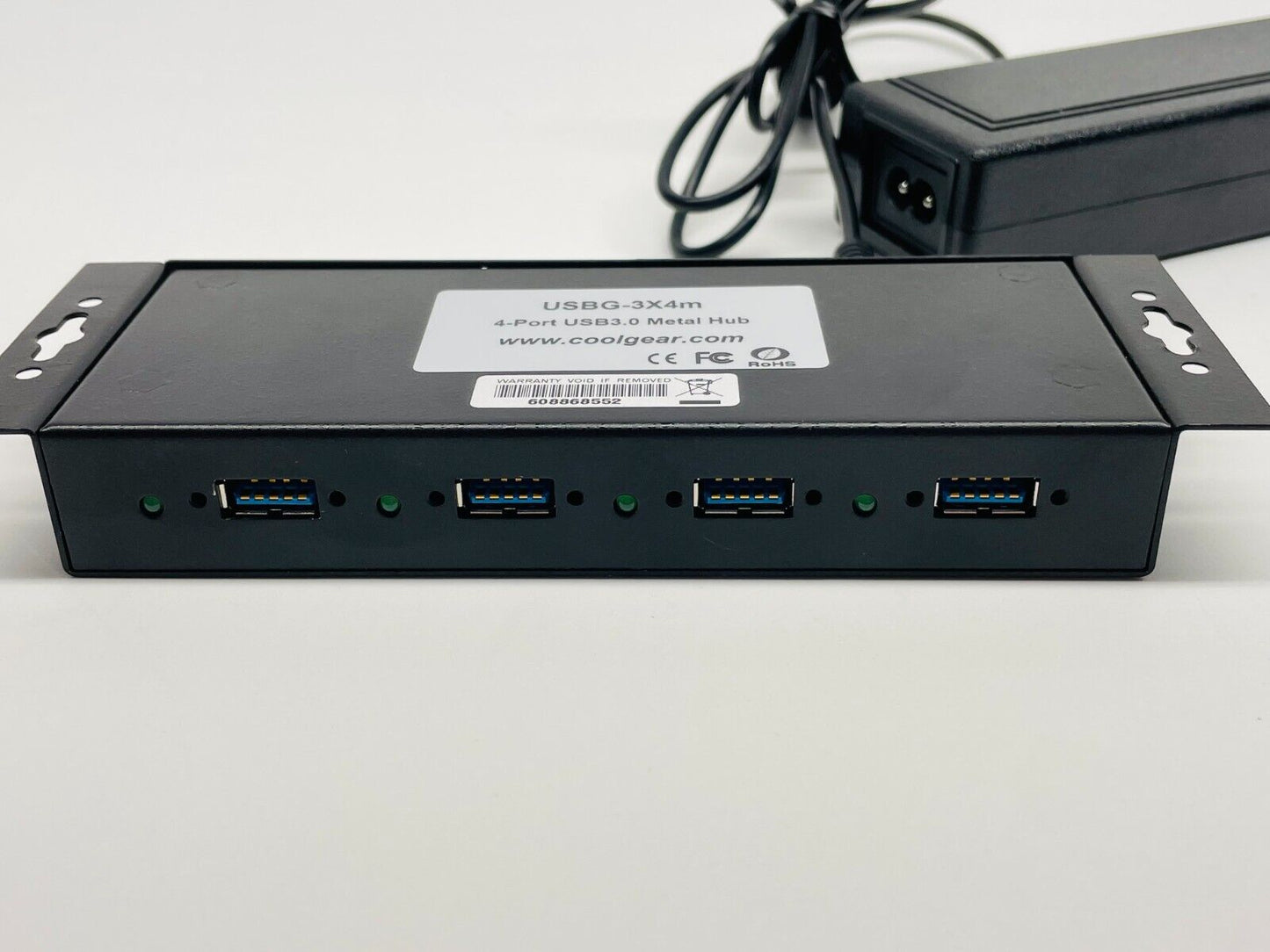 Coolgear USBG-3X4m 4-Port USB3.0 Metal Hub