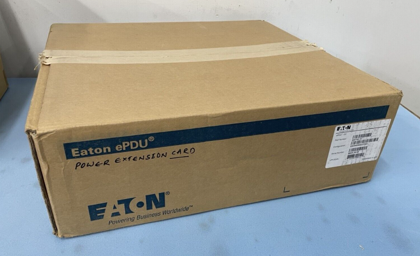 Eaton ePDU G3 EMIT02-10 Metered 1RU Input Rack Power Distribution Unit PDU