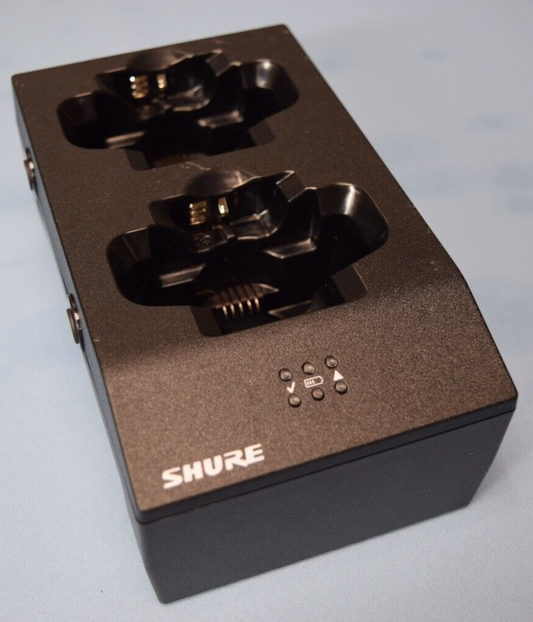 Shure SBC200 Dual-Docking Battery Charger without Power Supply