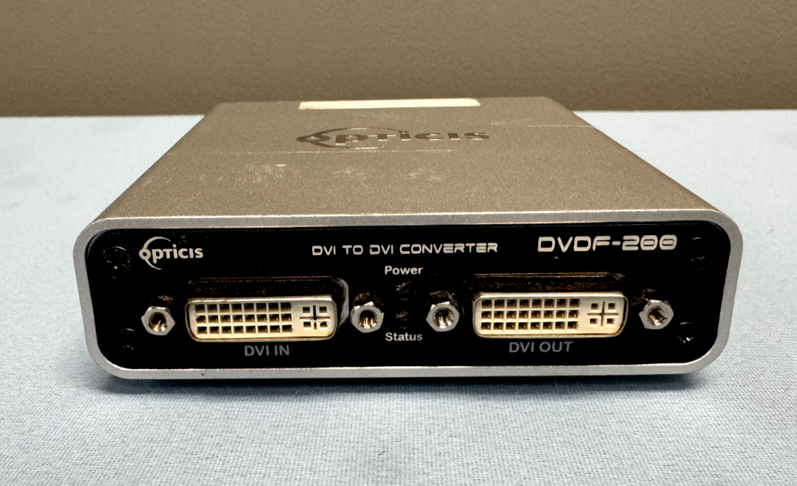 Opticis DVDF-200 DVI to One Fiber DVI Video Format Converter