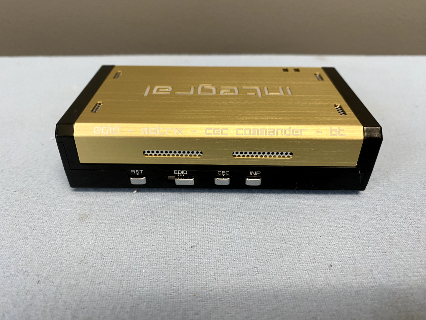 Integral UHD & HDR Splitter 4K60 4:4:4 600MHz UHD Splitter with HDR/DV/SDR