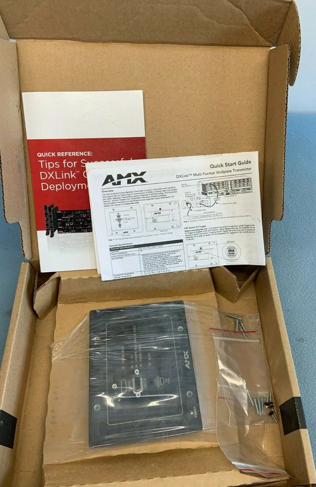 AMX AVB-WP-TX-MULTI-DXLINK-BL Multi-Format Wallplate Transmitter / FG1010-320-BL