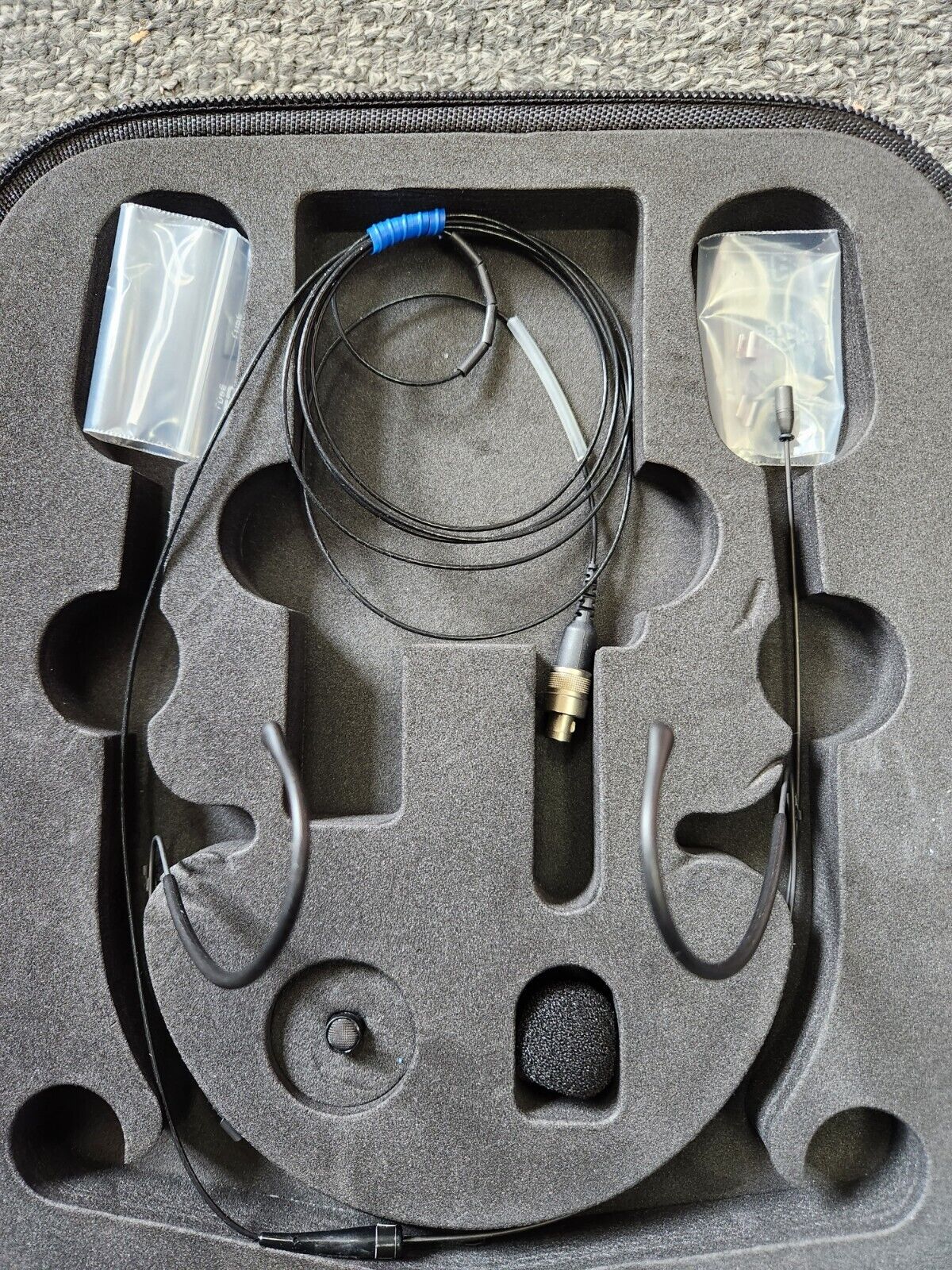 Sennheiser SL HEADMIC 1-4 BK-NC  Black Neckband Omni Microphone 3 Pin New