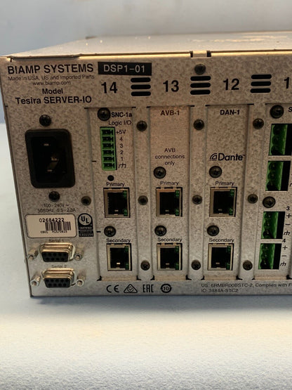 SERVER IO Biamp Tesira avec (5) cartes d'entrée SOC-4 SIC4,AVB1,SNC1 SERVER IO Biamp Tesira avec (5) cartes d'entrée SOC-4 SIC4,AVB1,SNC1