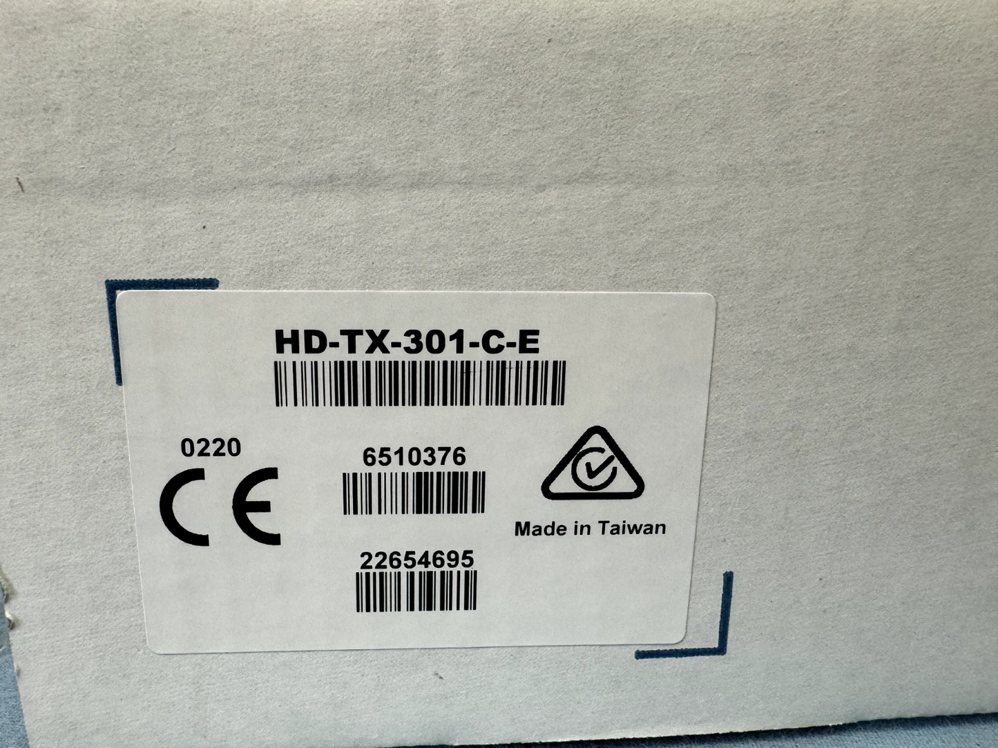 Crestron HD-TX-301-C-E DM Lite Transmitter and 3x1 Auto-Switcher 6510376