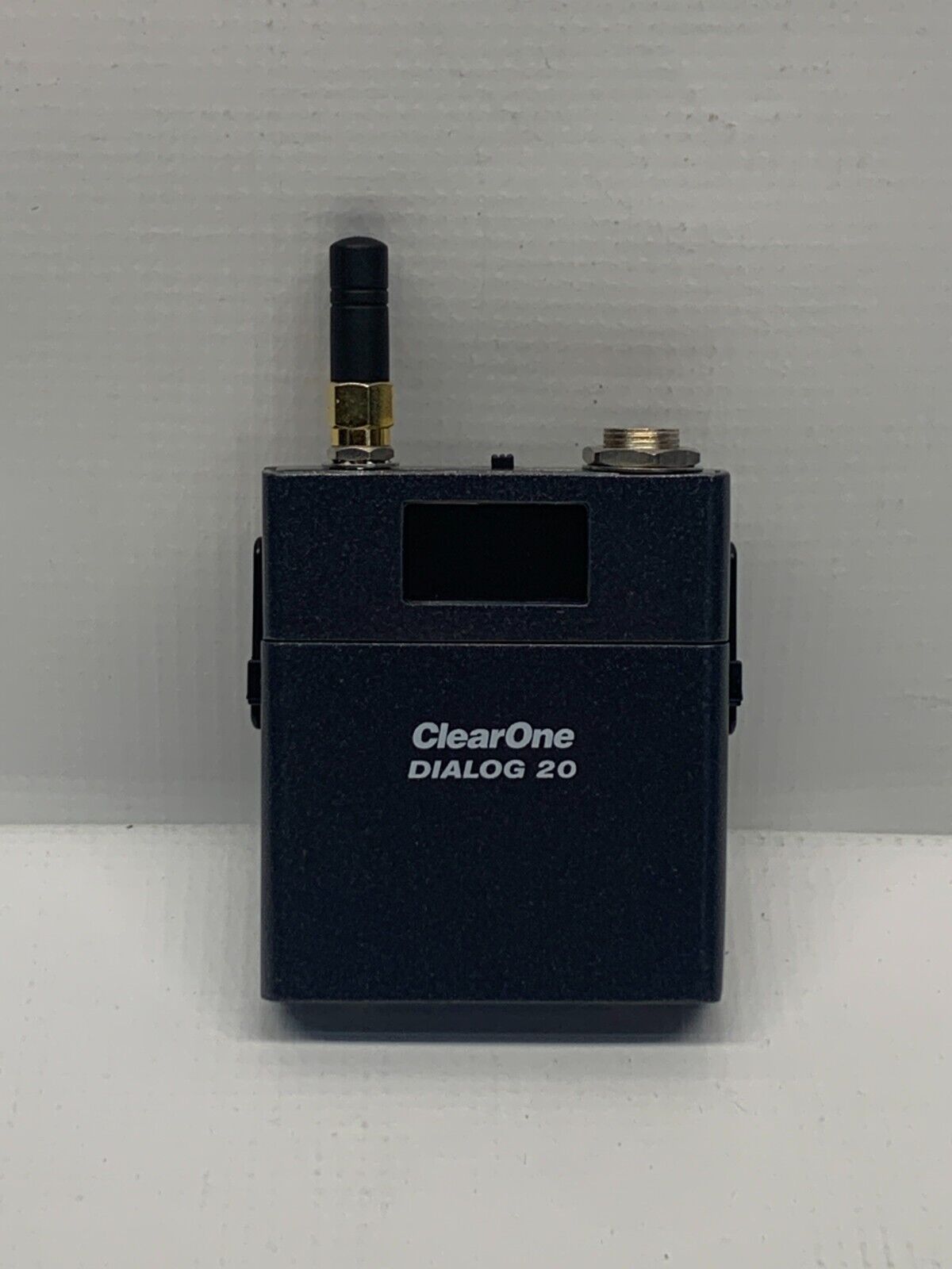 ClearOne Dialog 20 Wireless Beltpack Transmitter/Mic (RF 2.4 GHz) 910-6104-001