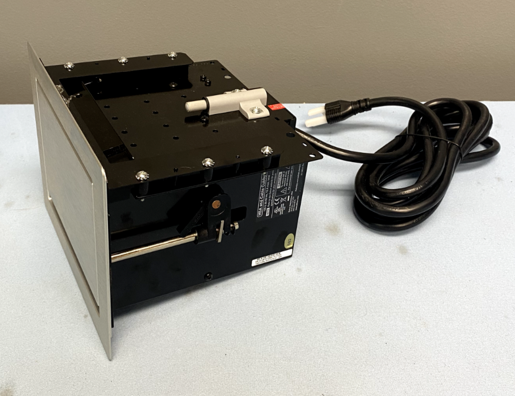 Extron 70-1046-08 & 60-1890-01 Cable Cubby 700 Br Al w/ AC+USB 244 US ...