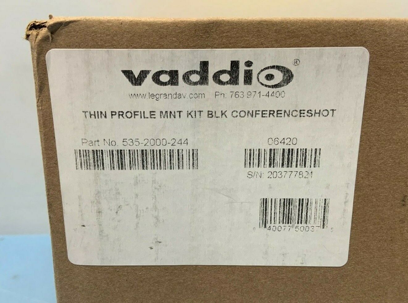 Vaddio Thin Profile Wall Mount Bracket Kit Black ConferenceShot | 535-2000-224