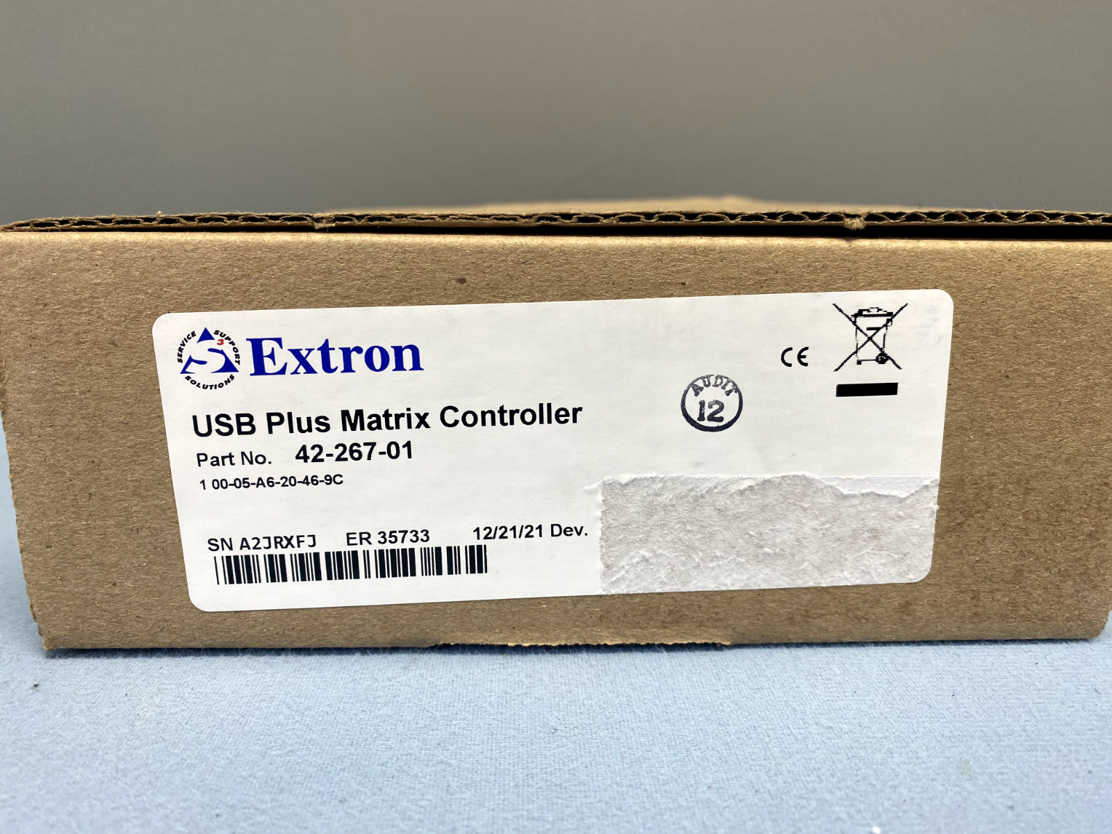Extron USB Plus Matrix Controller 42-267-01 NEW Open Box – LPAV