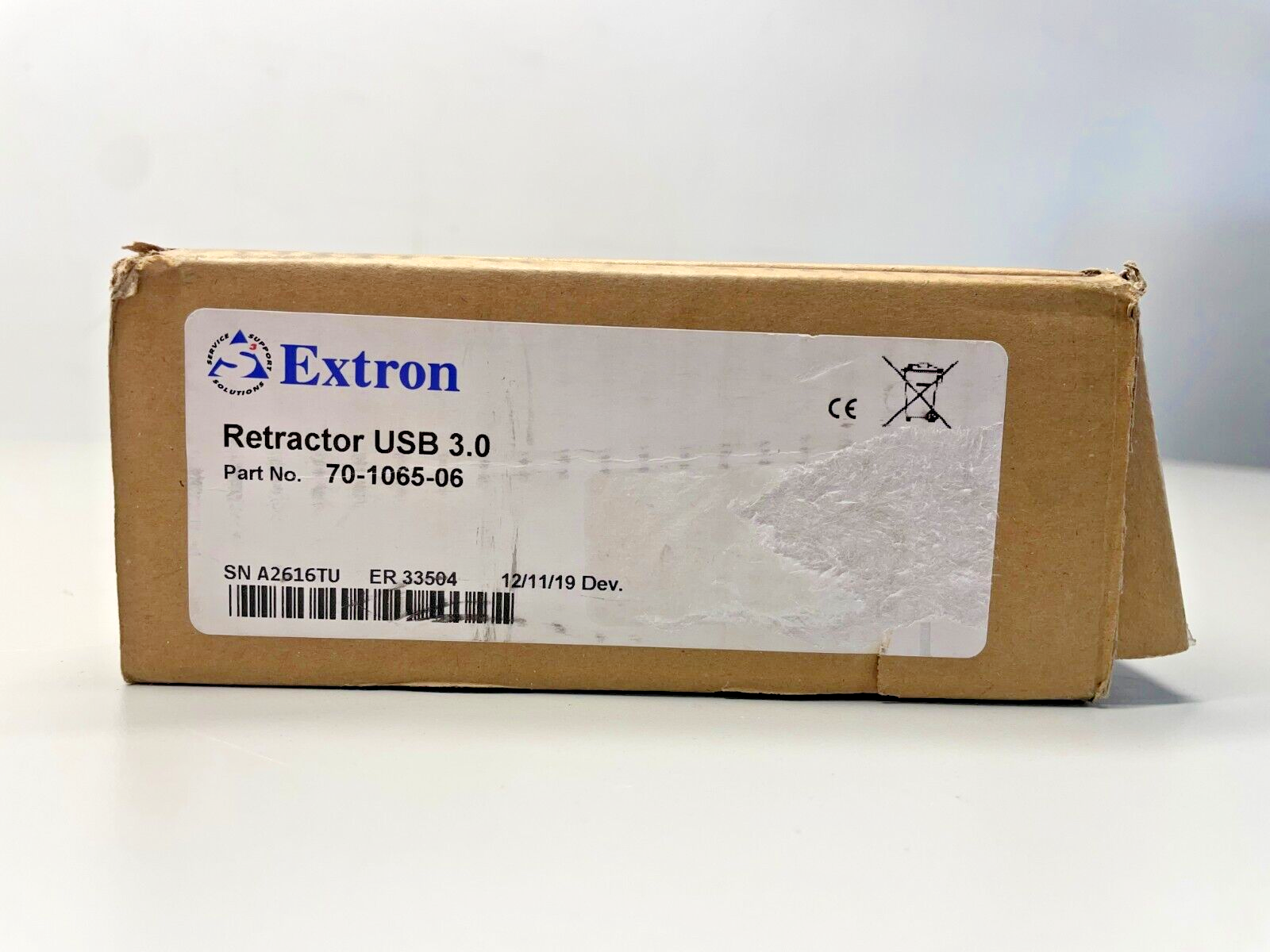 Extron 70-1065-06 Retractor Series/2 USB 3.0 – LPAV