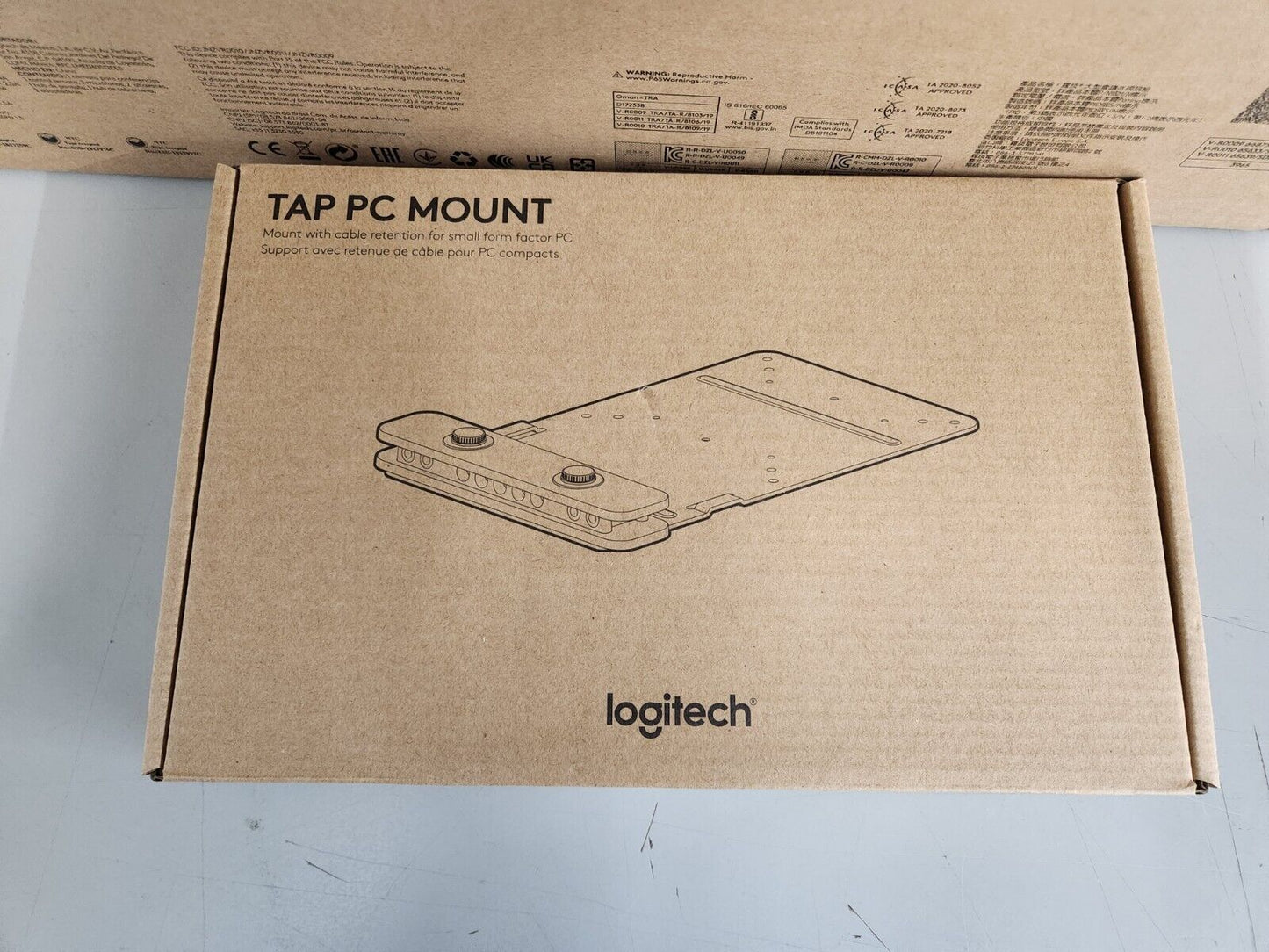 Logitech LOG-TAPMSTBASEINT TAP Solution for Microsoft Teams Rooms Base Bundle