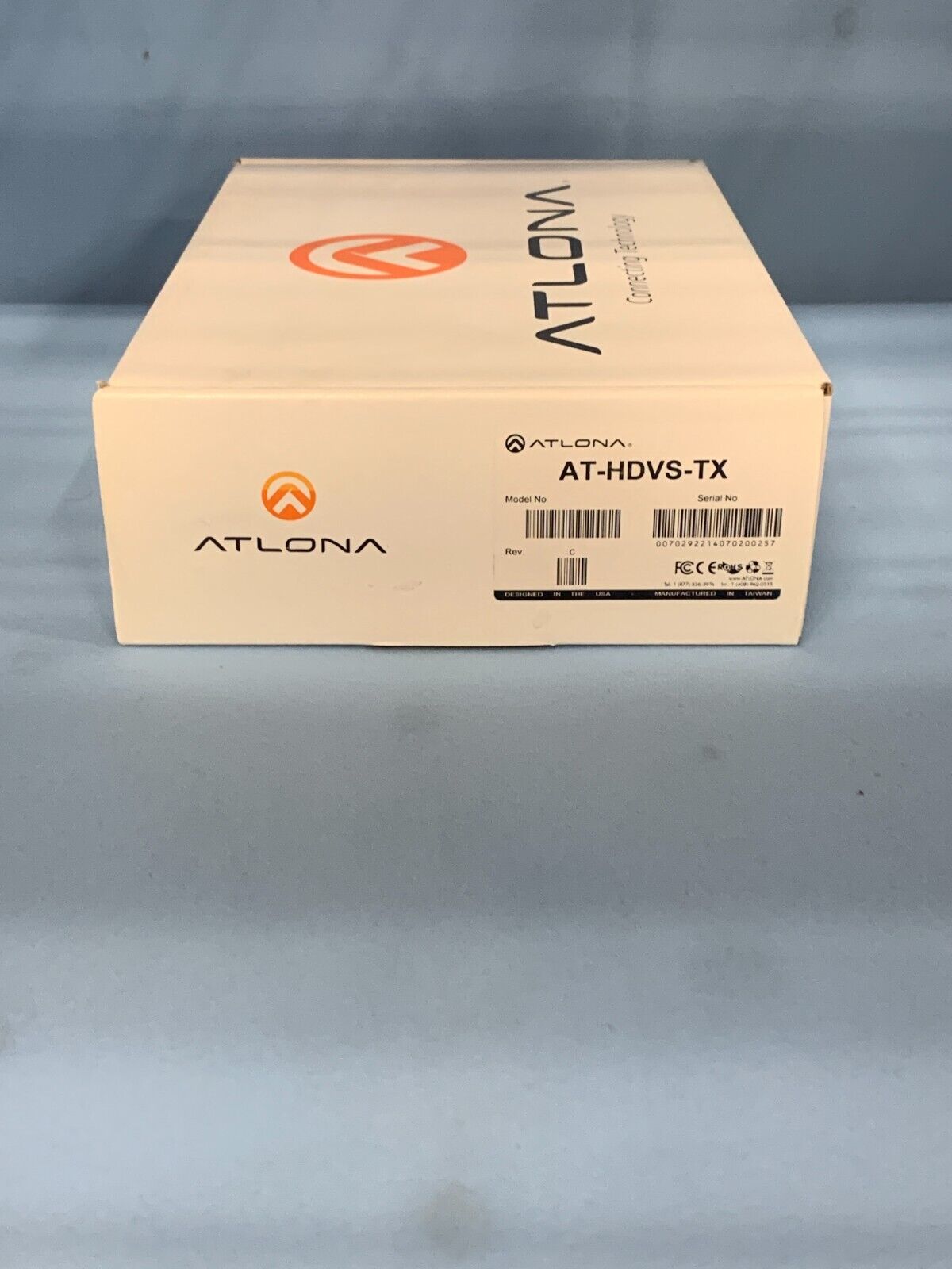 Atlona AT-HDVS-TX / VGA/Audio + Two HDMI to HDBaseT Extender Switcher