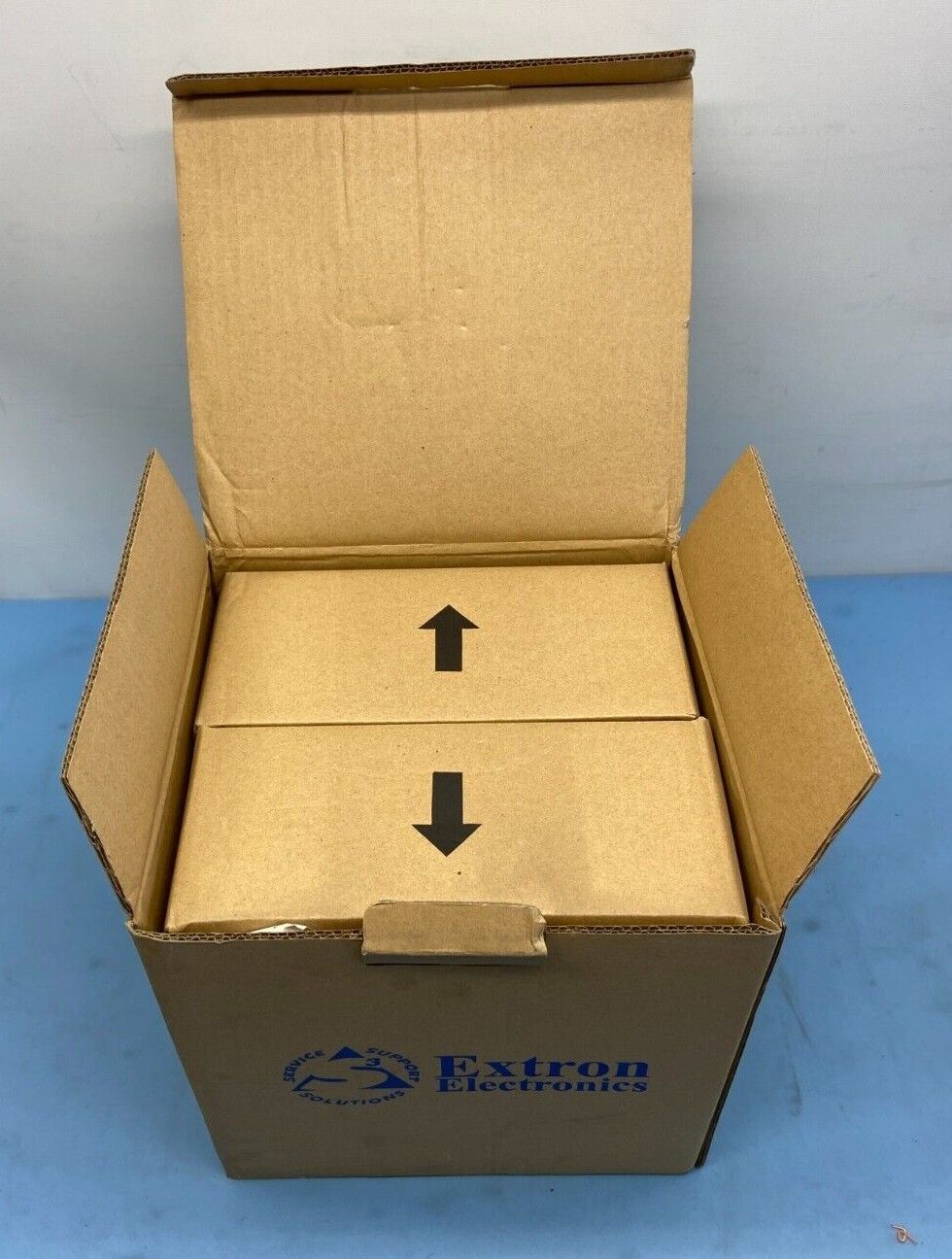 Extron SI 26X Two-Way Open Back 8 Ohm Ceiling Speakers / 42-067-03 / Box of 2