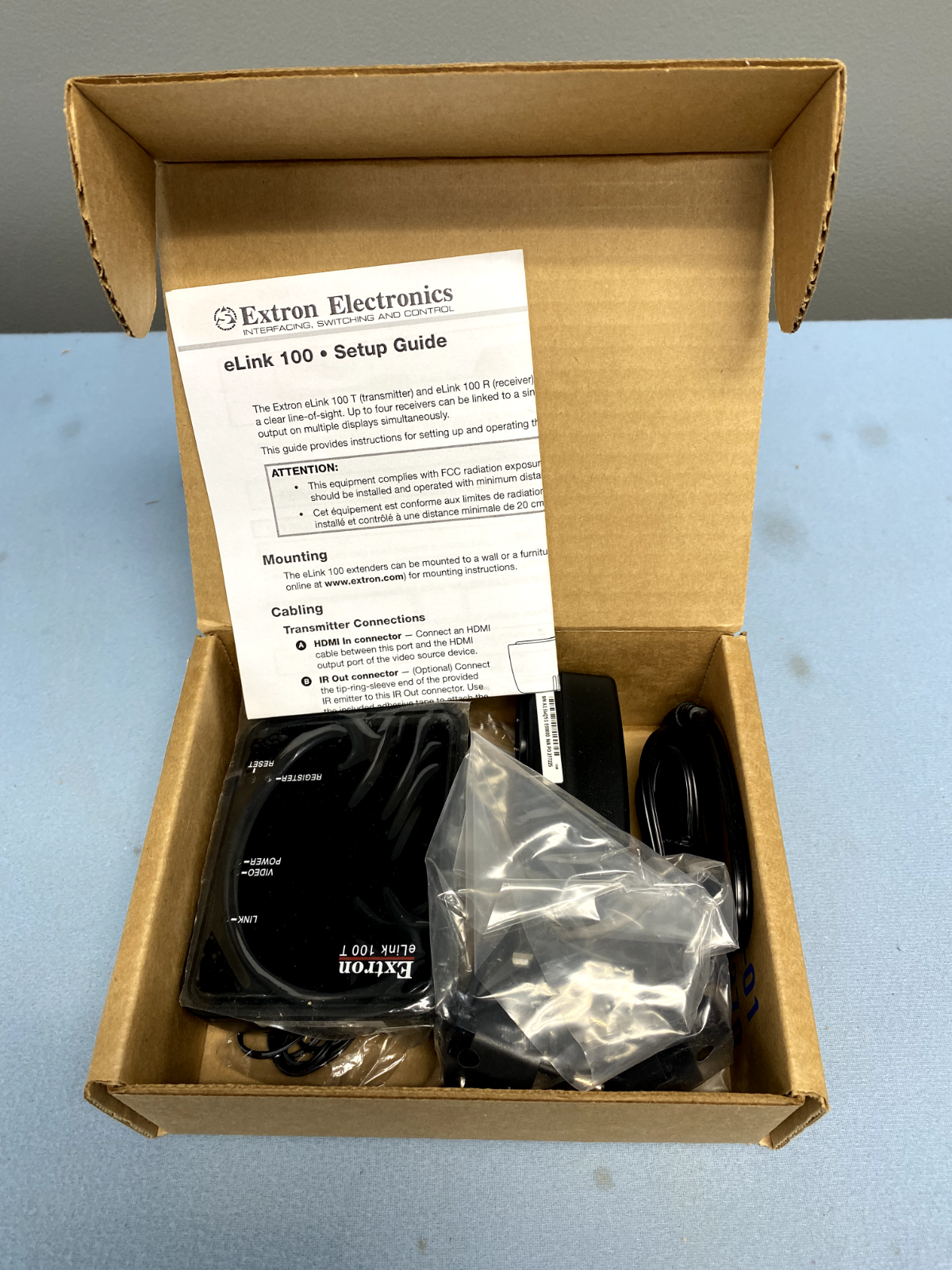 Extron eLink 100 T US Professional HDMI Wireless Extender Transmitter 60-1490-02