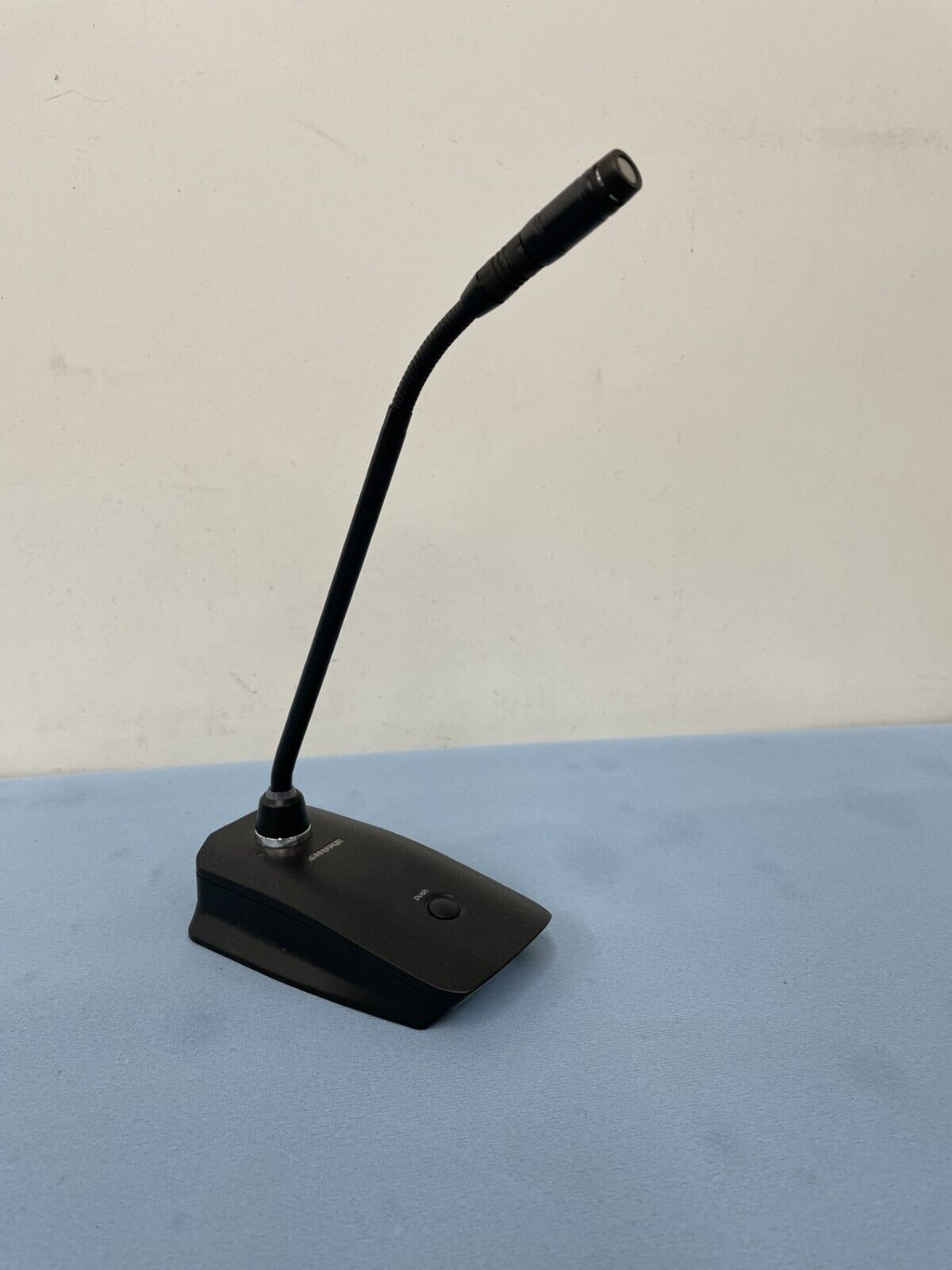 Shure MXW8 Z10 Microflex Wireless Gooseneck Desktop Microphone & Base ...