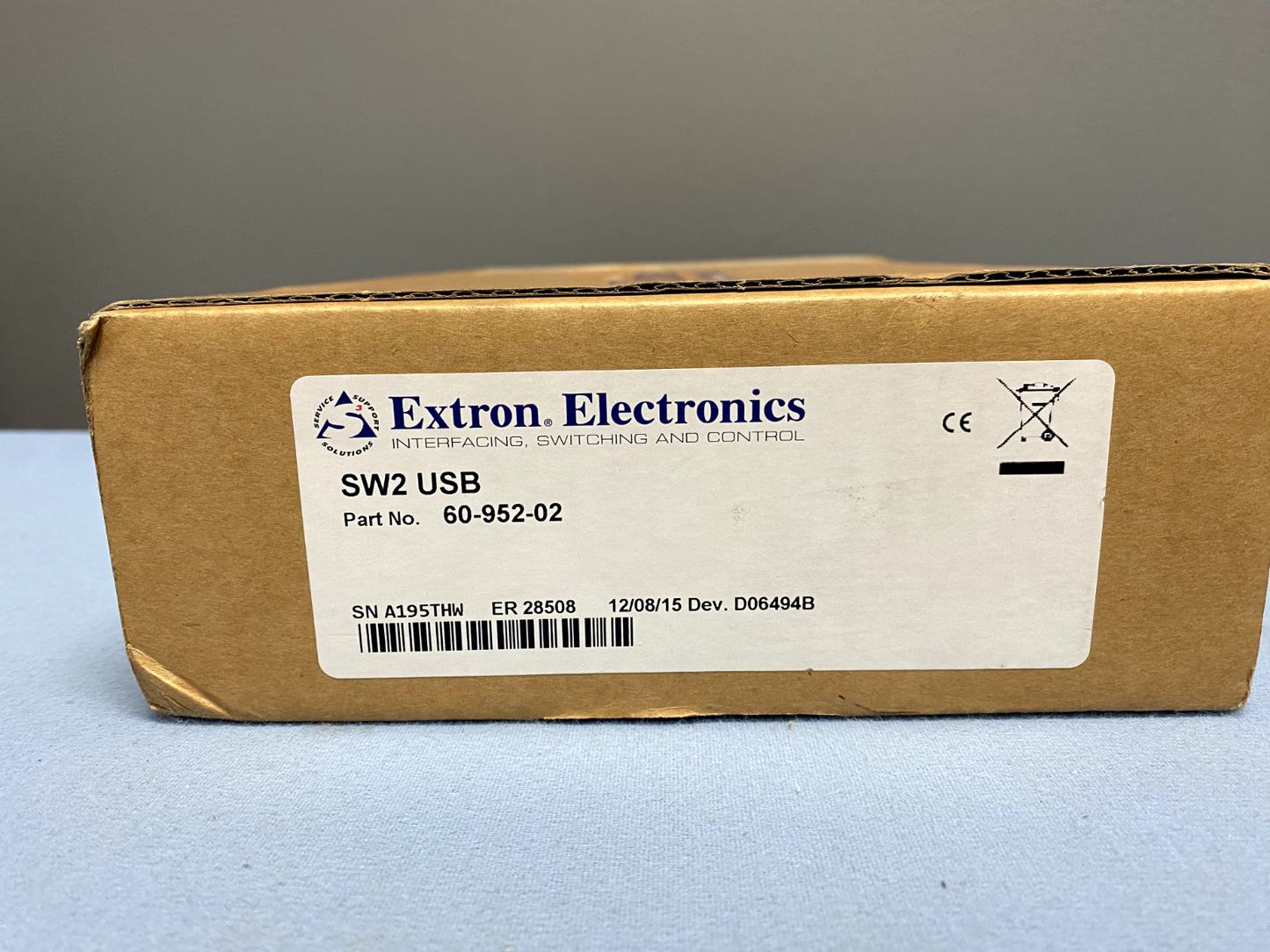 Extron SW2 USB Two Input USB Switcher 60-952-02 NEW